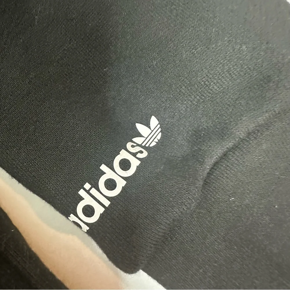 NWT Men’s Adidas Adicolor Shattered Trefoil Hoodie L